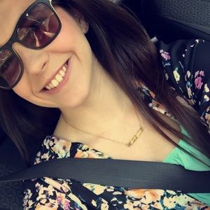 Meet your Posher, Bailee